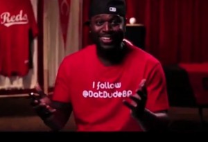 Reds second baseman Brandon Phillips talks about his passion for Twitter and reaching out to his fans.