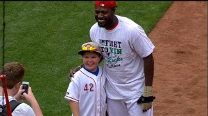  B-Rock, a young fan from the Make-A-Wish Foundation, discusses playing catch with Brandon Phillips and his day with the Reds.
