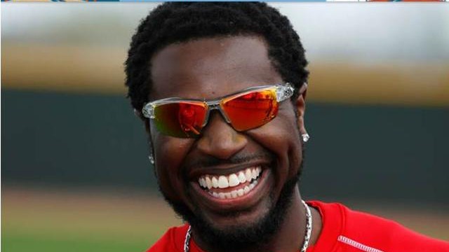Are you ready to join Brandon Phillips’ 2016 All-Swag Team?